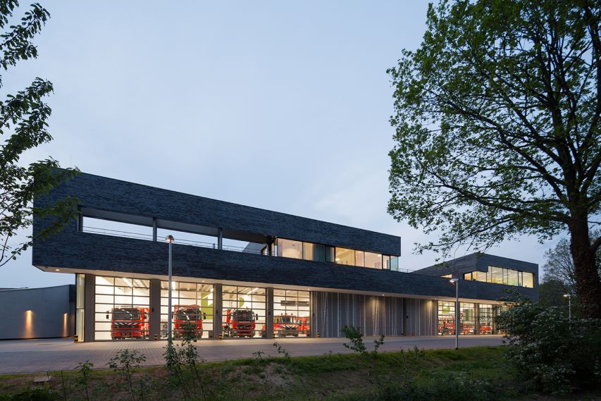 Fire_Station_brandweerkazerne_Doetinchem_Bekkering_Adams_architects_architecten_energielabel_A+